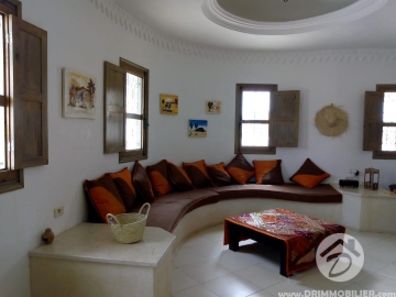 L 238 -                            بيع
                           Villa avec piscine Djerba